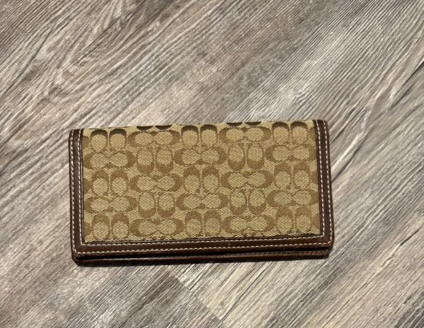 Wallet By Coach O  Size: Medium Online Hot Sale